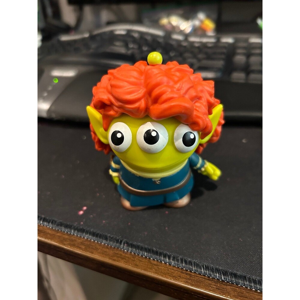 Mattel Pixar Alien Remix Disney Brave - Merida